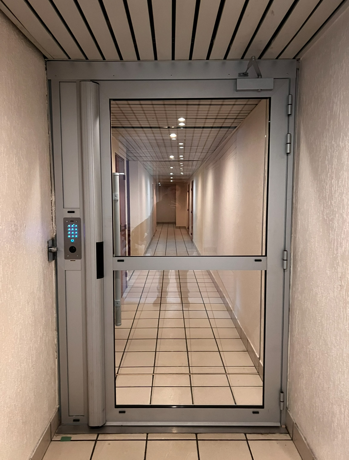 Porte SAS sécurisée