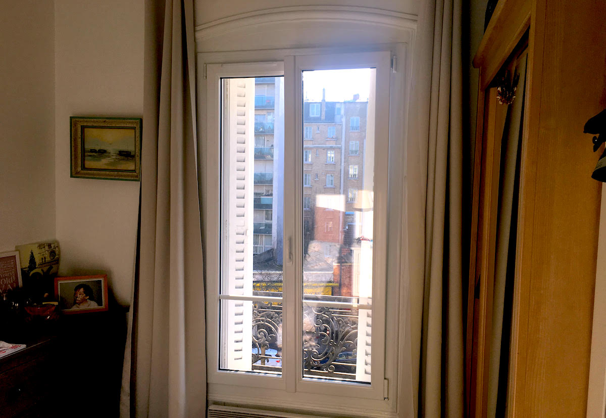 Remplacement de vitre brisée